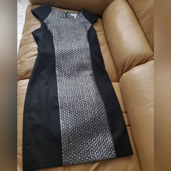 Manoukian BLACK SILVER Metallic Cocktail Party dress. SZ small - Picture 2 of 6